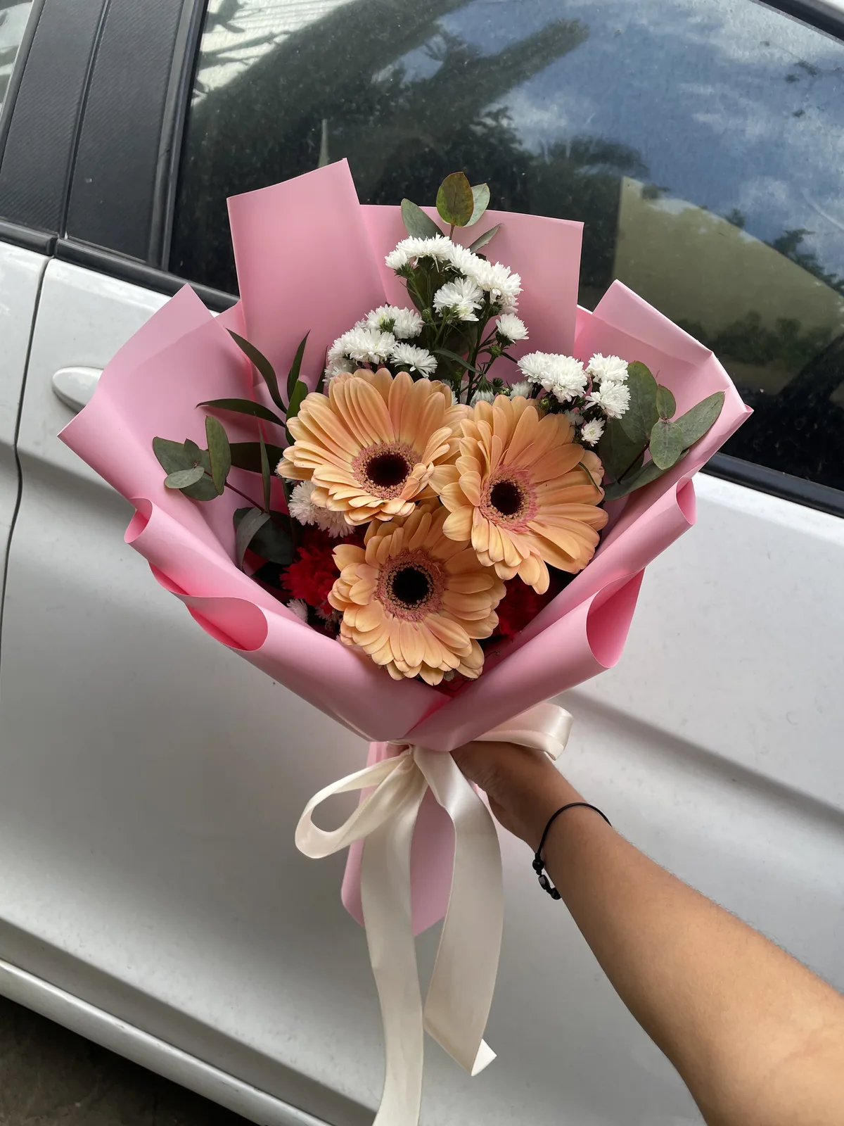 Arreglo de 3 gerberas - imagen 1