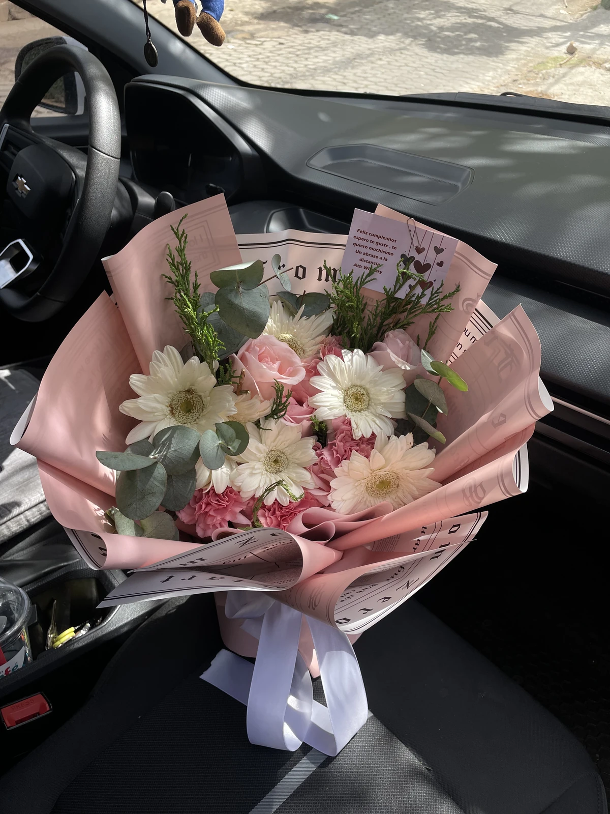 Ramo con flores variadas - imagen 1