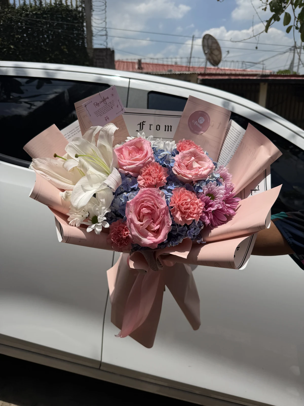 Ramo de hortensias - imagen 1