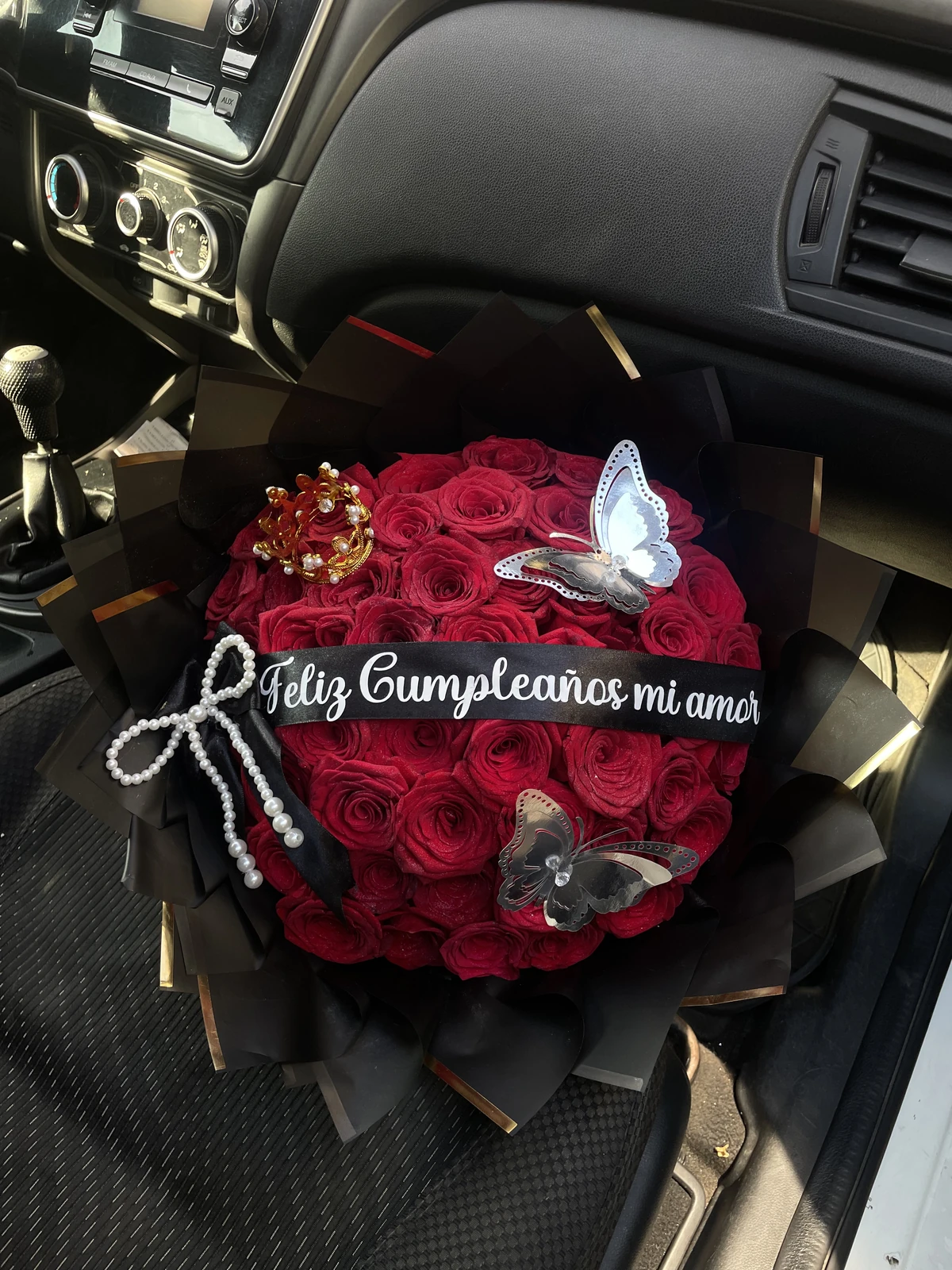Ramo buchón de 50 rosas - imagen 1